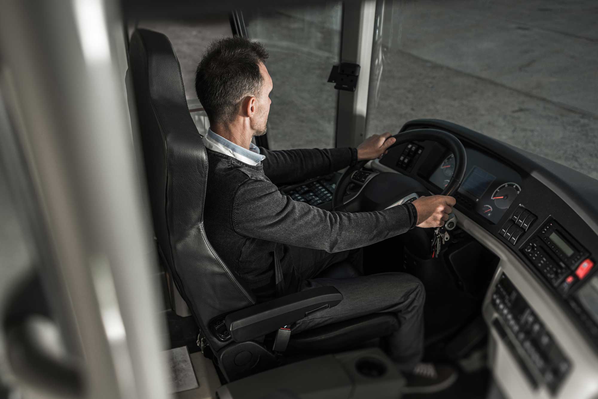 Busschaufför som kör